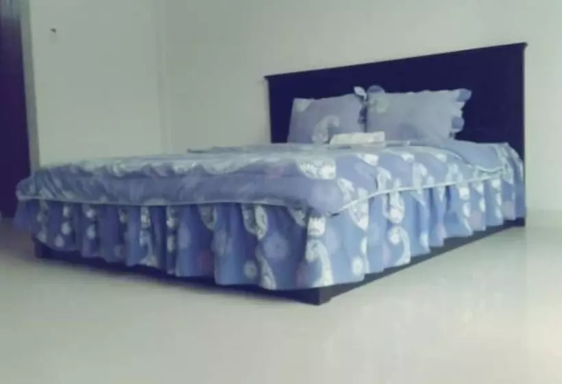 Bed and Breakfast Swandewi Homestay