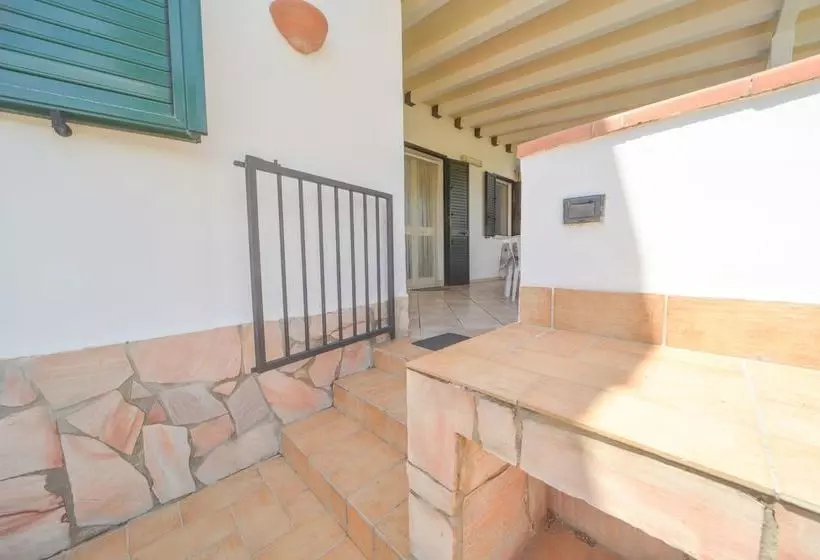 Case Vacanze Mare Nostrum   Villas In Front Of The Beach With Pool