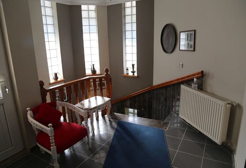 Cunda Güzelyalı Otel