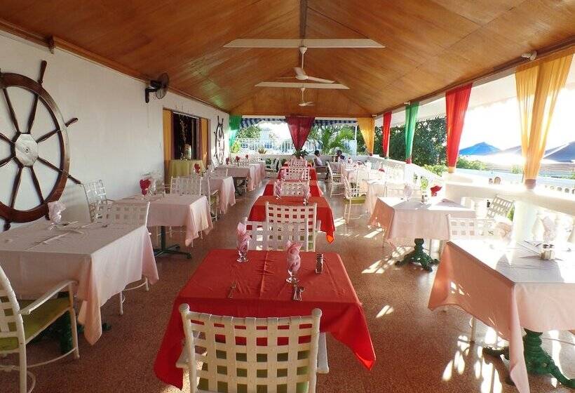 Daydream Beach At Montego Bay Club