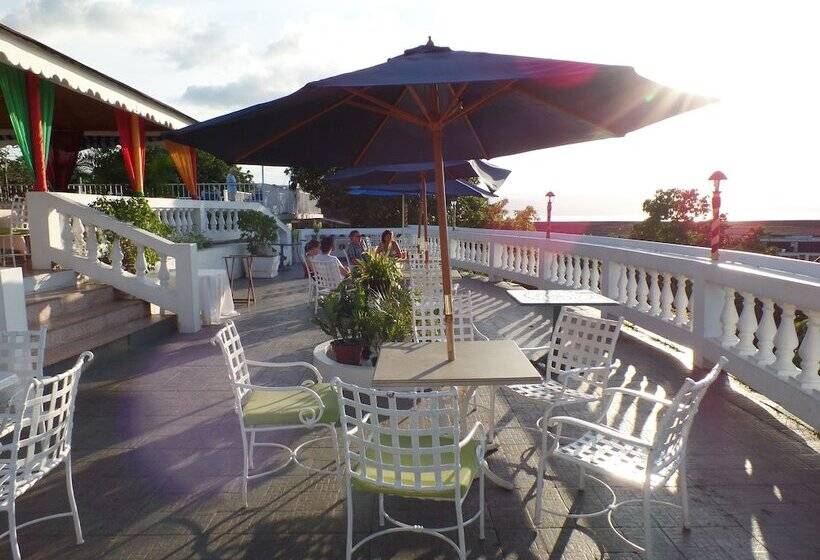 Daydream Beach At Montego Bay Club