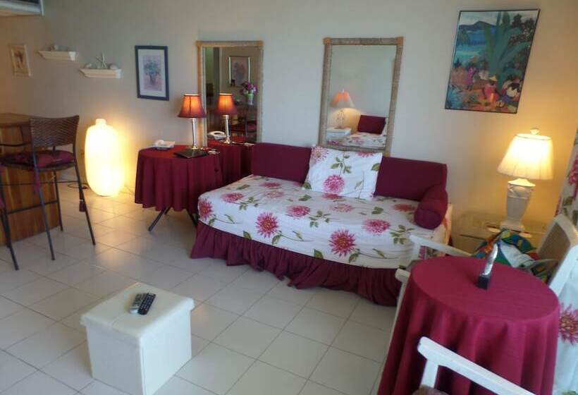 Daydream Beach At Montego Bay Club