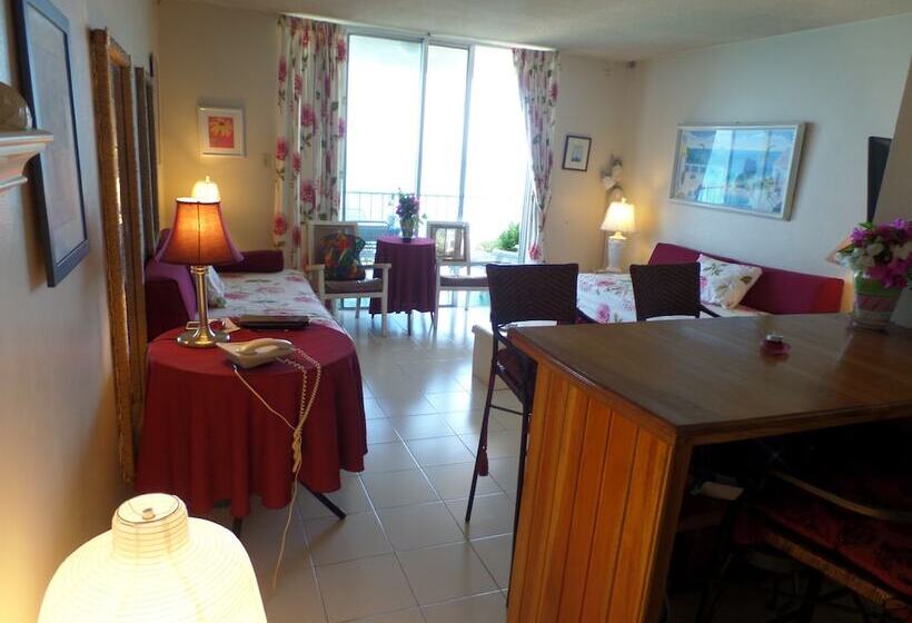 Daydream Beach At Montego Bay Club