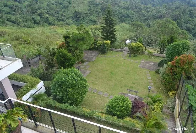 Szálloda 8 Suites By Fat Jimmy's