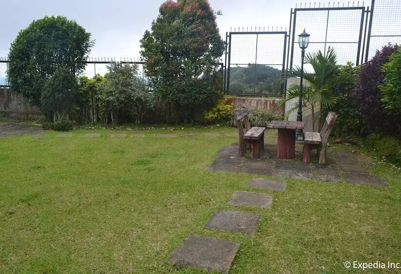 Szálloda 8 Suites By Fat Jimmy's