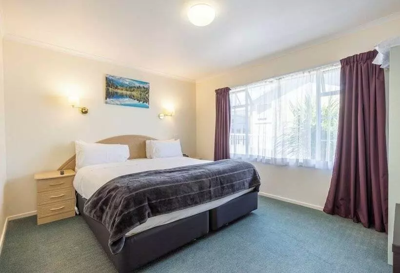 هتل Asure Prince Motor Lodge