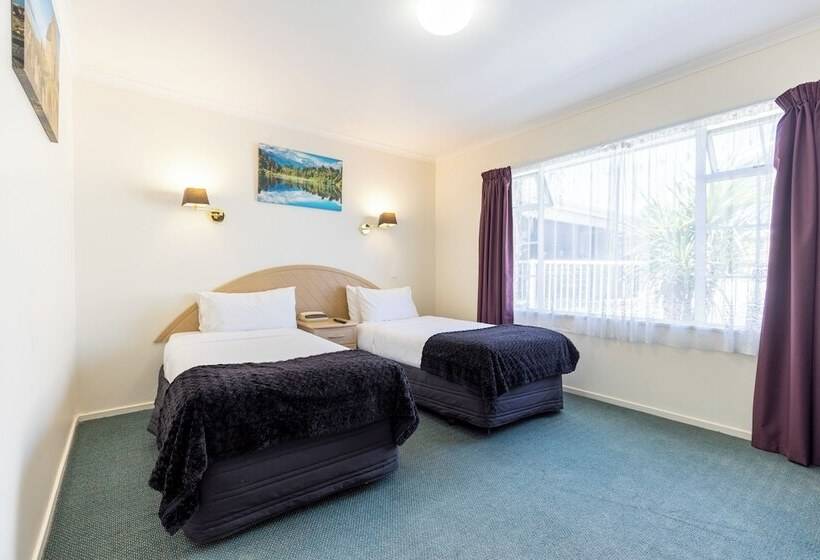 בית מלון כפרי Asure Prince Motor Lodge