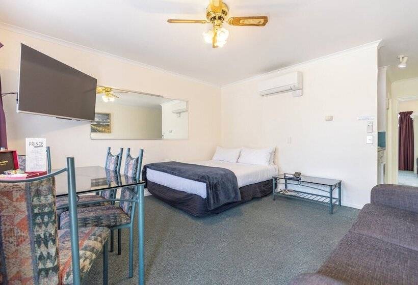 בית מלון כפרי Asure Prince Motor Lodge