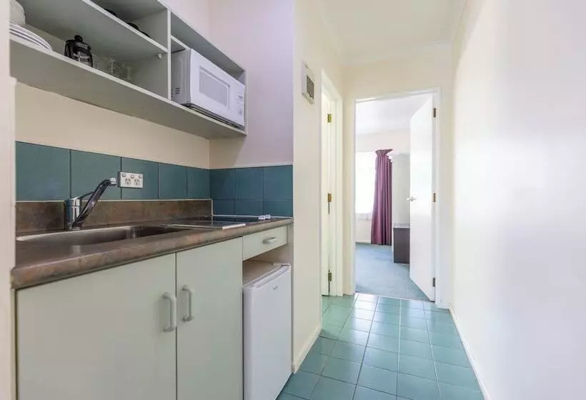 هتل Asure Prince Motor Lodge