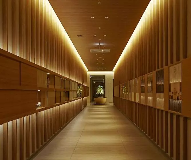 Candeo Hotels Matsuyama Okaido