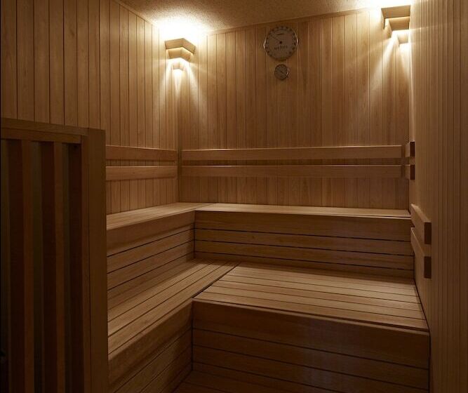 Candeo Hotels Matsuyama Okaido