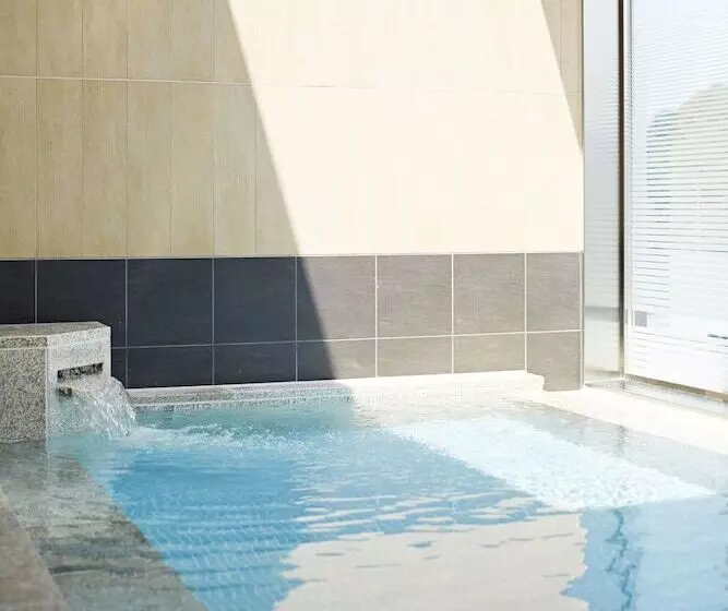 Candeo Hotels Matsuyama Okaido