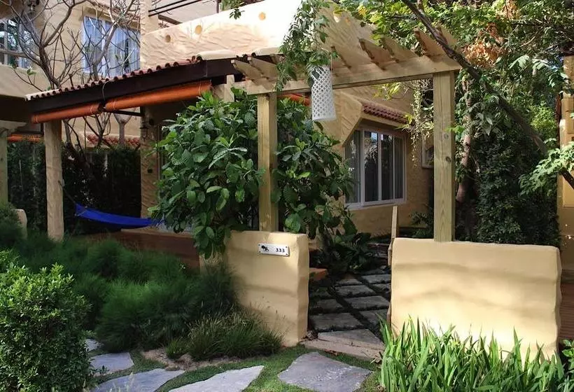 בית מלון כפרי Casa Papaya