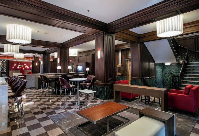 هتل Courtyard St. Louis Downtown/convention Center