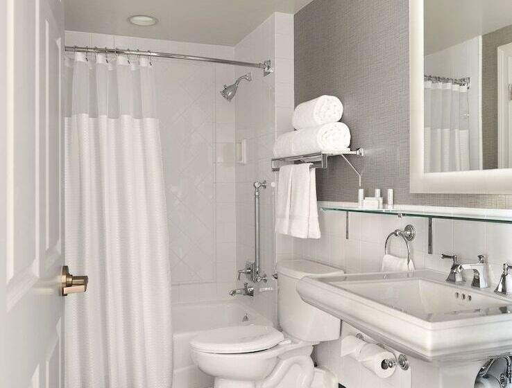 هتل Courtyard St. Louis Downtown/convention Center