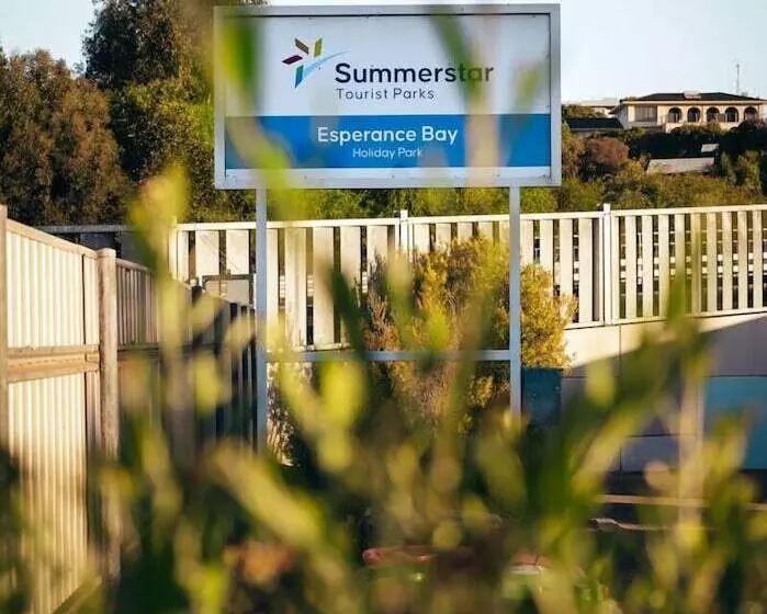 فندق Esperance Bay Holiday Park