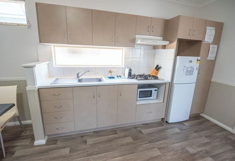 فندق Esperance Bay Holiday Park