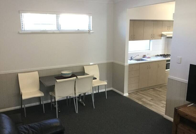 فندق Esperance Bay Holiday Park