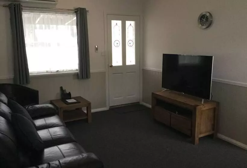 فندق Esperance Bay Holiday Park