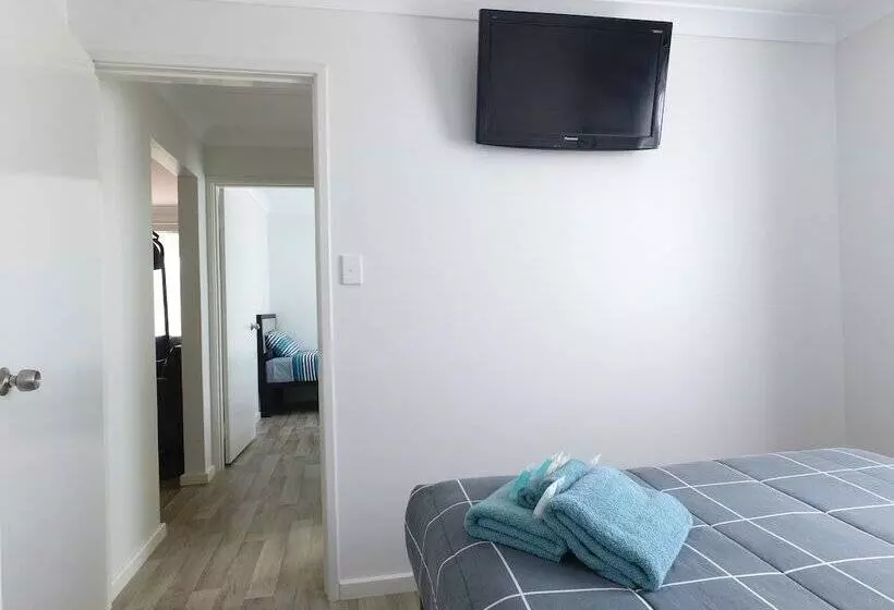 فندق Esperance Bay Holiday Park