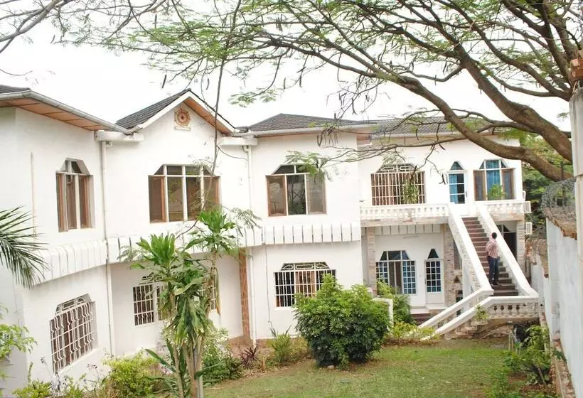 هتل Kiriri Residence Hôtel