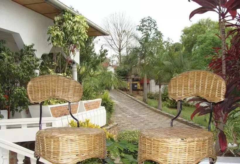 هتل Kiriri Residence Hôtel