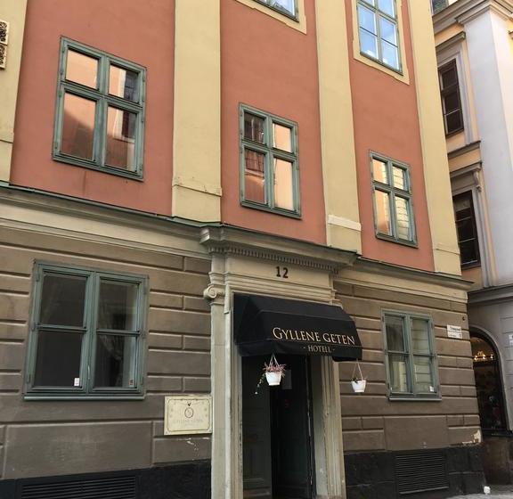 فندق L Den Gyllene Geten