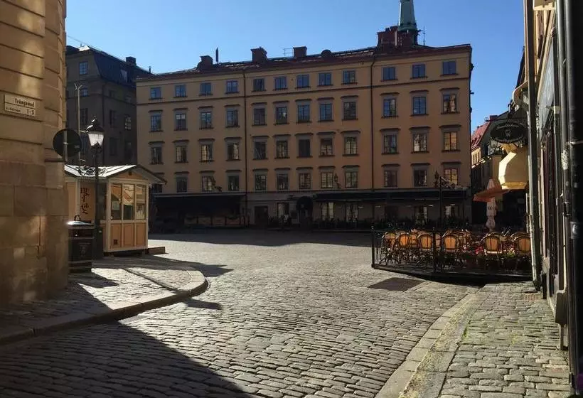 호텔 L Den Gyllene Geten