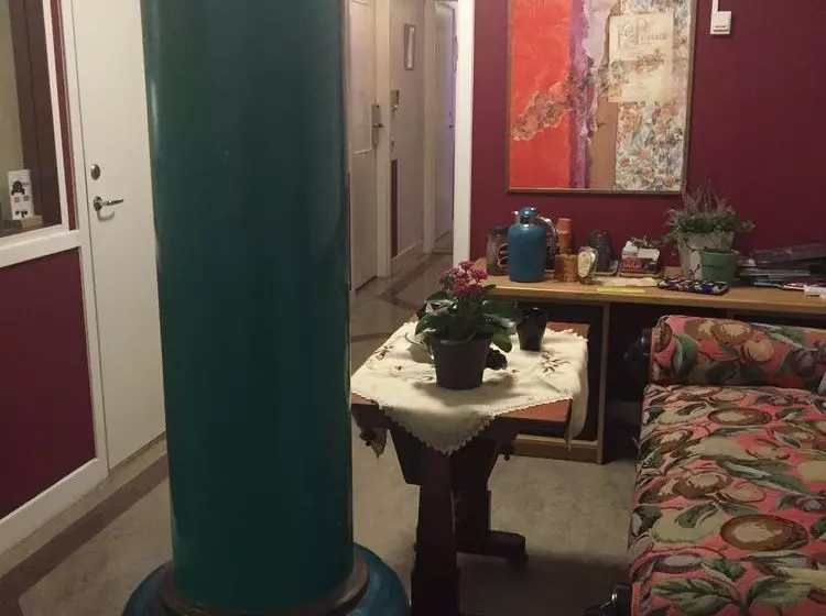 호텔 L Den Gyllene Geten