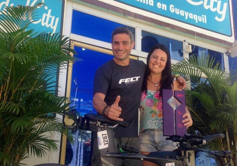 ホテル Mundialcity