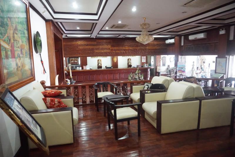 בית מלון כפרי Vansana Riverside