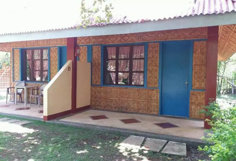 Kalipayan Beach Resort
