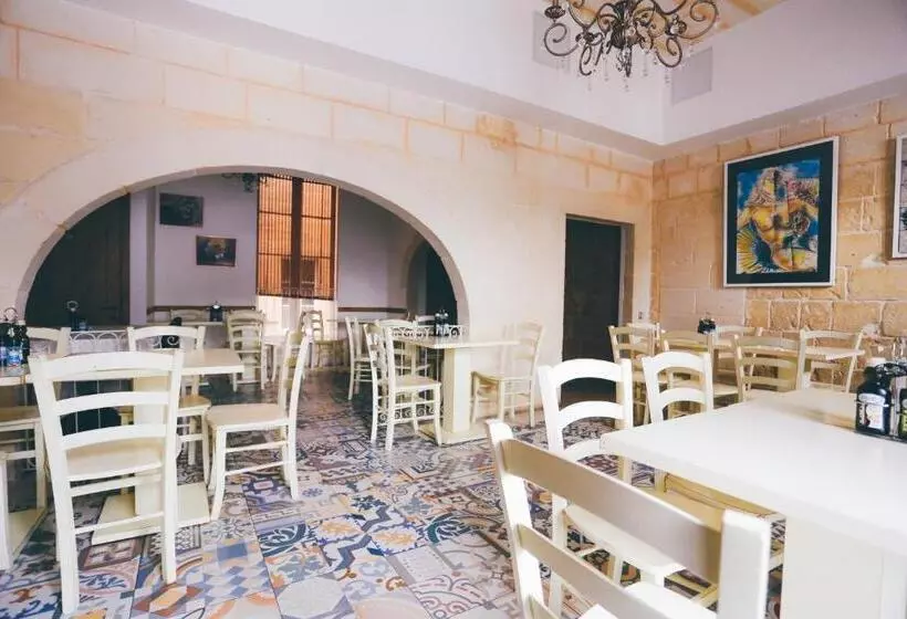 پانسیون Point De Vue Guesthouse