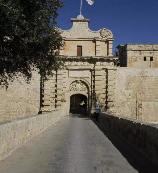 پانسیون Point De Vue Guesthouse