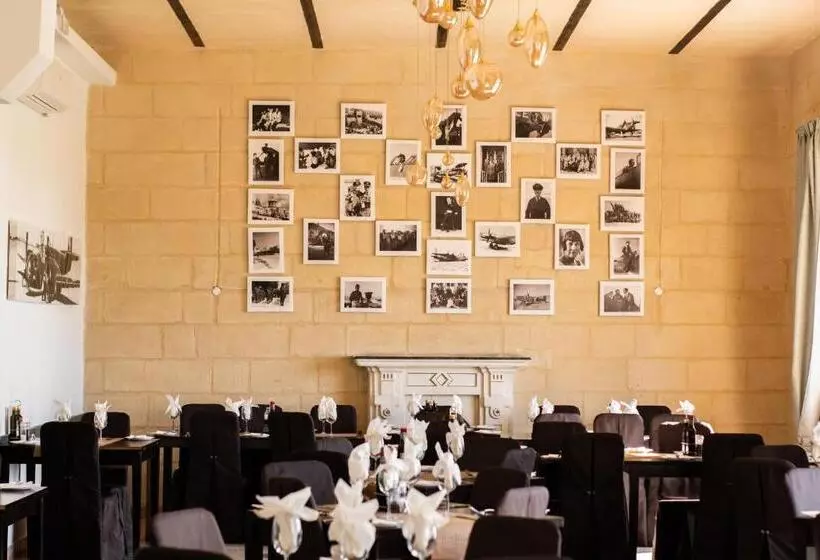 پانسیون Point De Vue Guesthouse