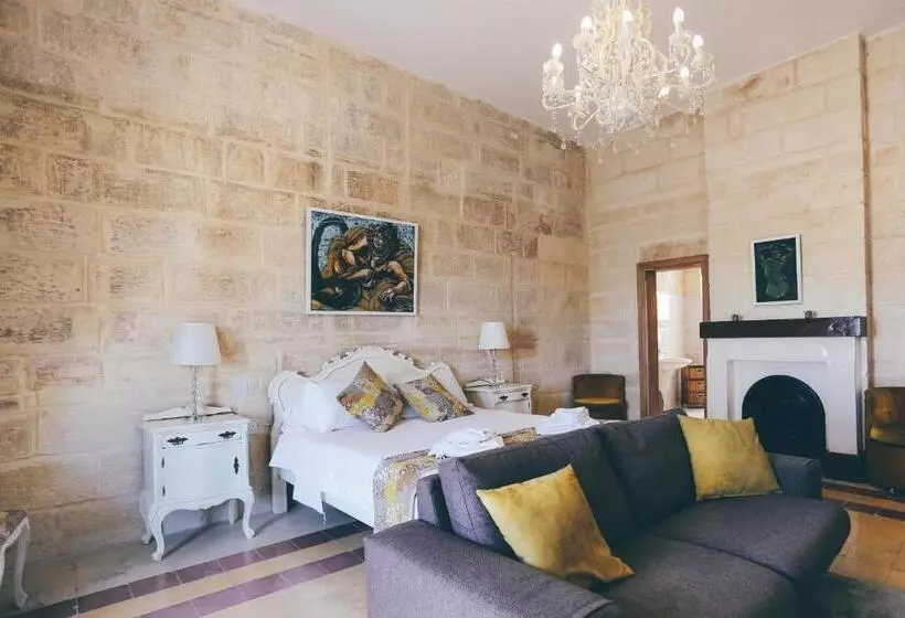 پانسیون Point De Vue Guesthouse