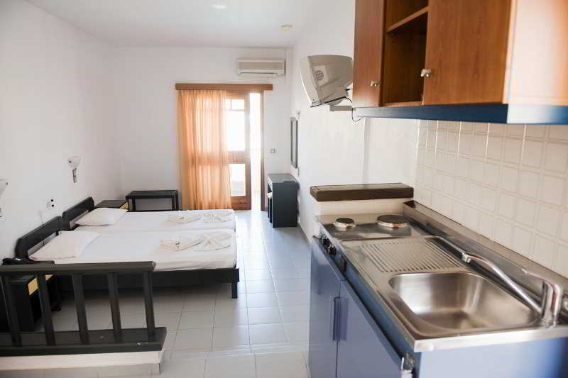 Relax Studio & Apartments