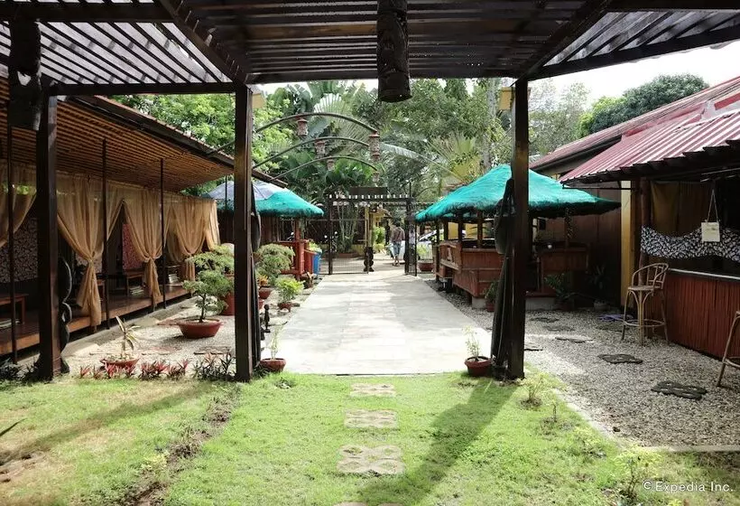 Tres Pension House
