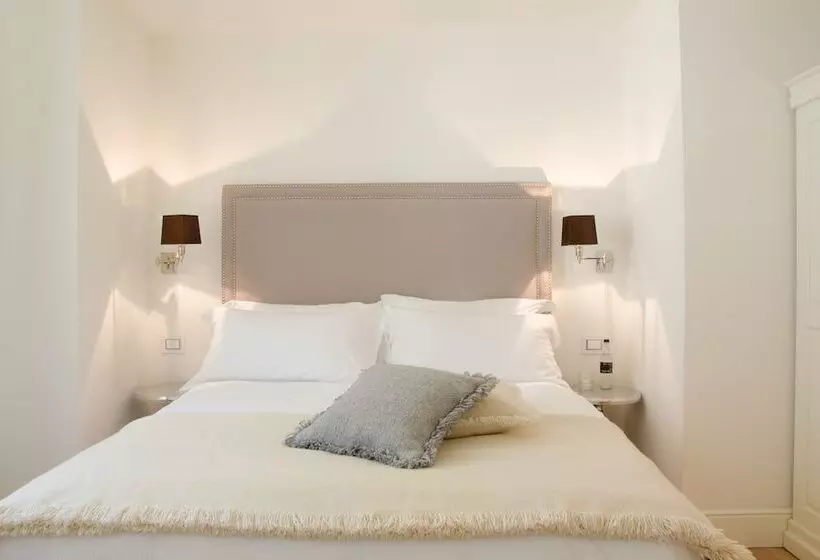 Bed and Breakfast Hall