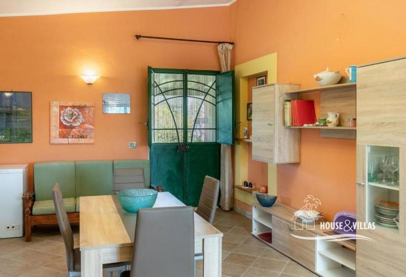 צימר Oasi A Vendicari