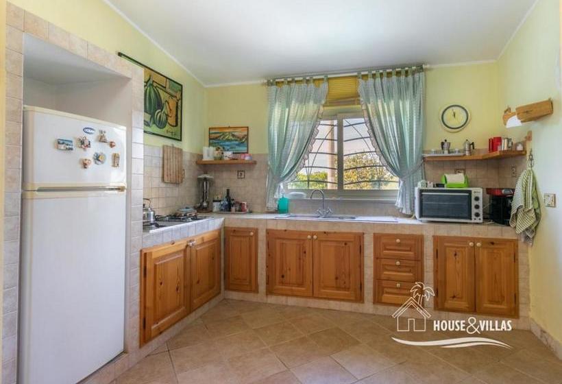 צימר Oasi A Vendicari