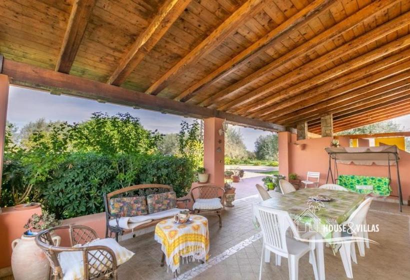 צימר Oasi A Vendicari