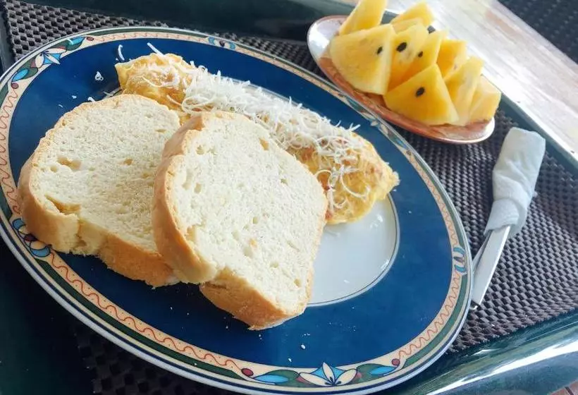 민박 Anggrek Putih Homestay & Cooking Class