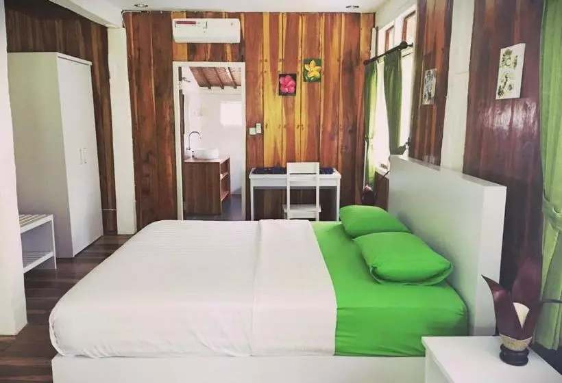 민박 Anggrek Putih Homestay & Cooking Class