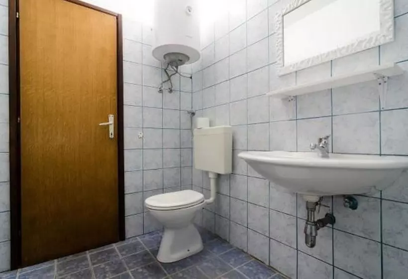 Guest House Busurelo