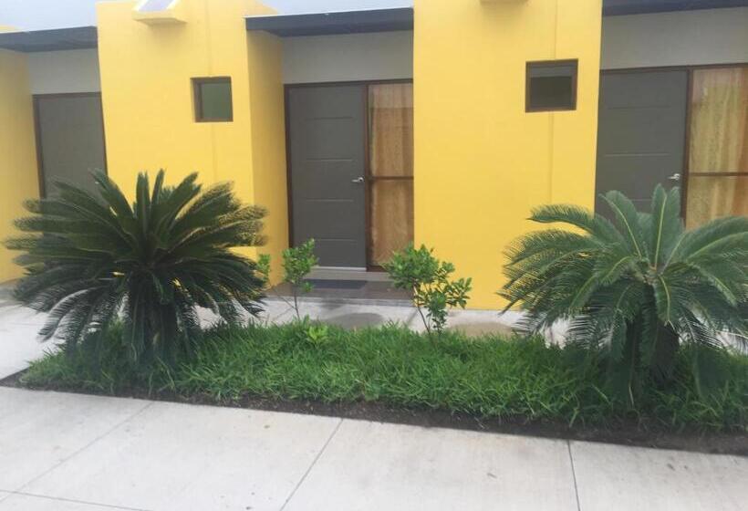 Отель Airport X Managua