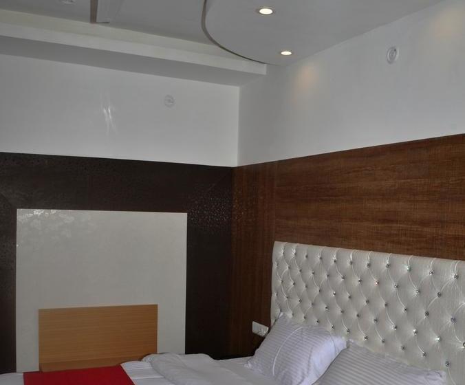 בית מלון כפרי Bob S N Barley