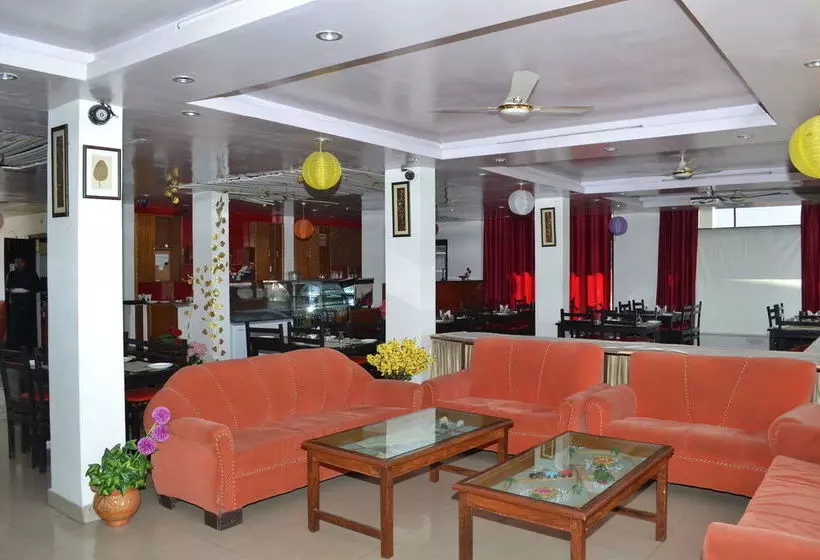 Отель Bob S N Barley