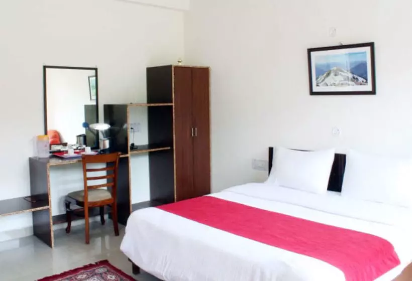 Отель Bob S N Barley