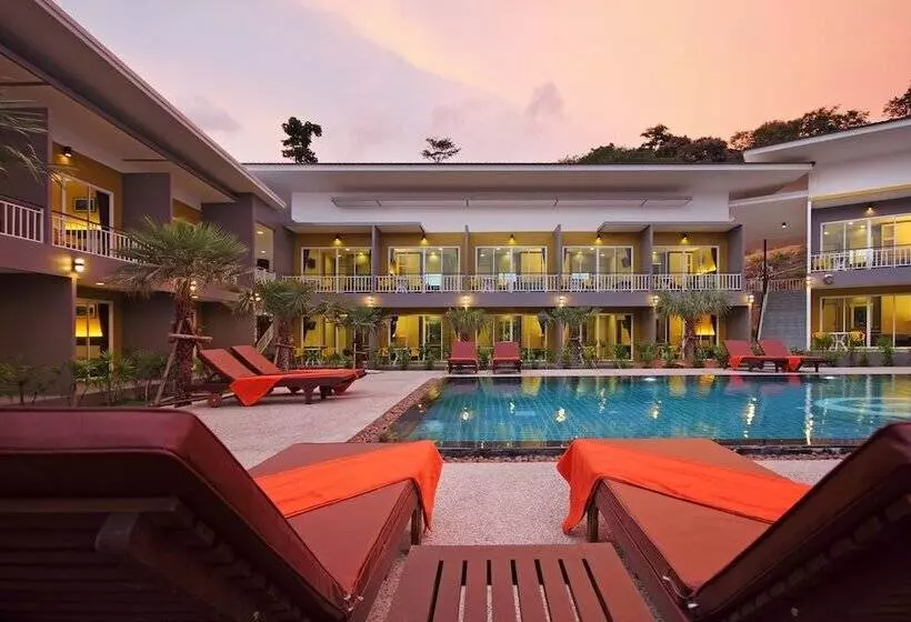 Hotel Gypsy Sea View Resort  Phi Phi Island